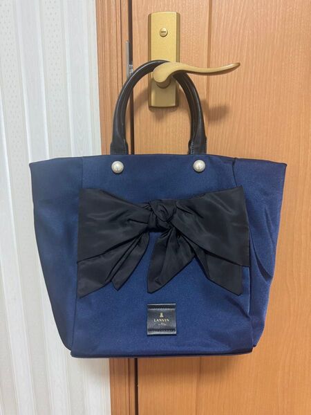 美品 LANVIN en Bleu ランバンオンブルーパール×リボントートバッグ ハンドバッグ ナイロン ネイビー