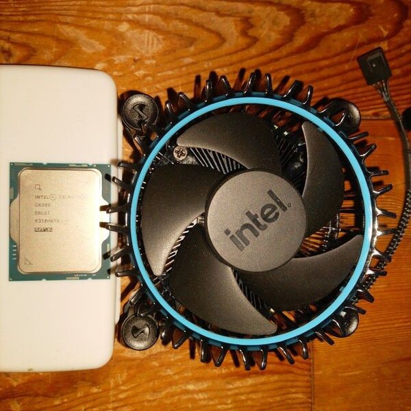 Intel Celeron G6900 3.4GHz CPUクーラー付き LGA1700 動作品 16