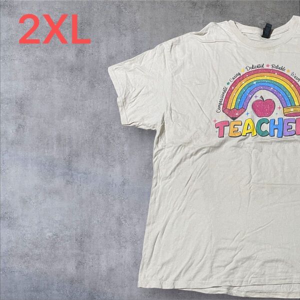 【US古着】ベージュ 2XL Tシャツ 半袖 レギュラー プリント メンズ レディース 大きいサイズ オーバーサイズGILDAN