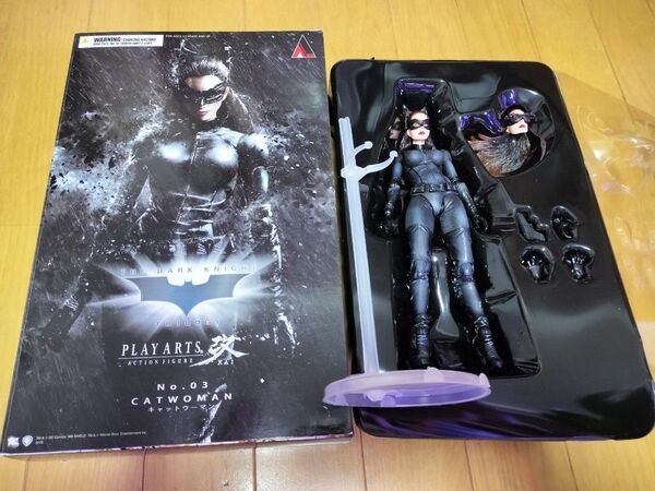 キャットウーマン プレイアーツ改 アン・ハサウェイ版