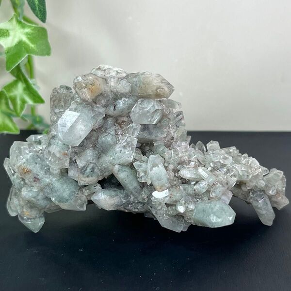 ネパール ガネーシュヒマール産 ヒマラヤ水晶原石 138g クローライト ファントム 両剣水晶