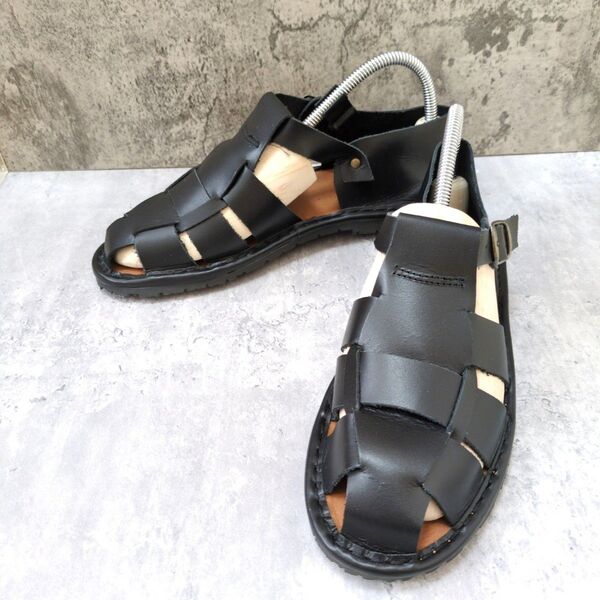 即購入で10%OFF!!【希少!! 新品未使用 】アルテサノス メンズ グルカサンダル レザー スペイン製 25.5-26cm