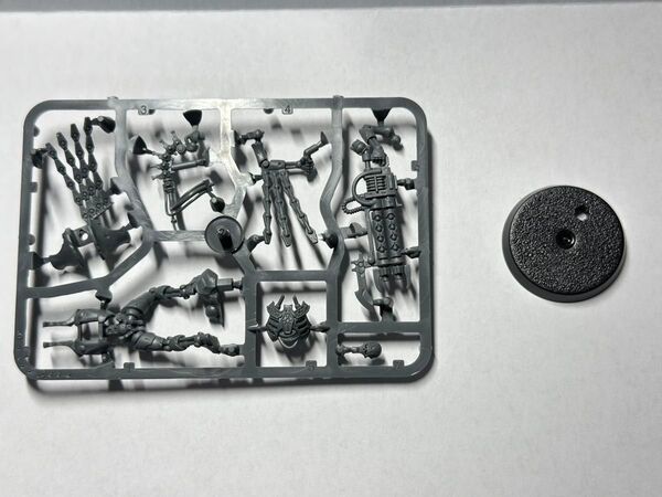 アシェット WARHAMMER ウォーハンマー 40000 40K ネクロン ロイヤル・ワーデン