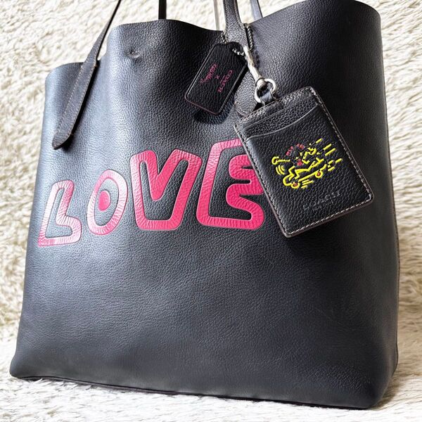 COACH コーチ トートバッグ キースヘリングコラボ パスケース付き 肩掛け A4 大容量 レザー LOVE ロゴ ブラック 黒