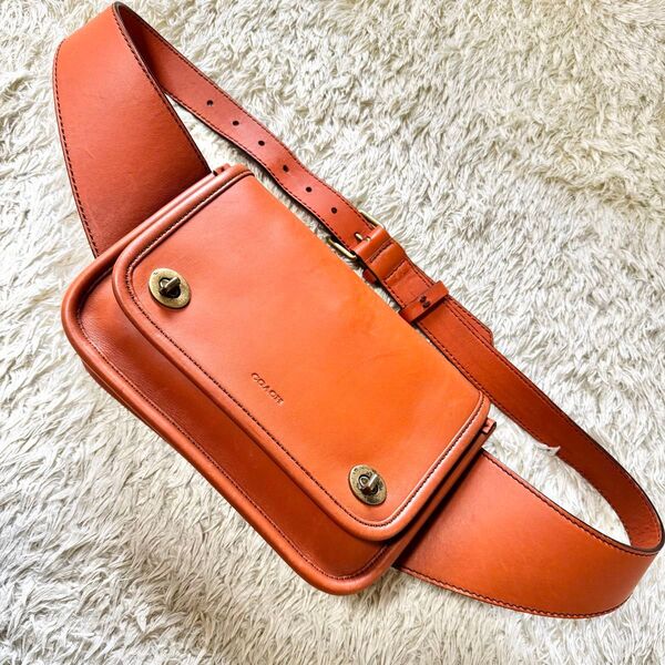 COACH コーチ ボディバッグ レガシー ターンロック グラブタンレザー 本革 ブラウン ウエストポーチ 斜め掛け 70722