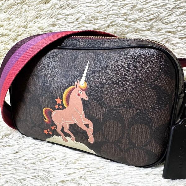COACH コーチ カメラバッグ ユニコーン 斜め掛け クロスボディ ダブルジップ シグネチャー PVC レザー ショルダーバッグ