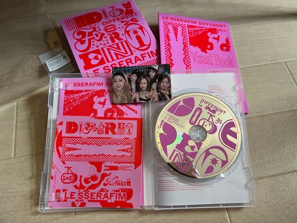 初回限定盤B (初回仕様) フォトブック/リリックブック他 LE SSERAFIM CD/DIFFERENT 25/6/24発売