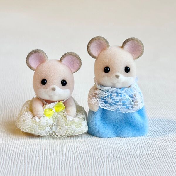 シルバニアファミリー ピンクネズミのふたごの赤ちゃん ピンクネズミのふたごちゃん ファンクラブ 限定特典 継続 レア 当時物