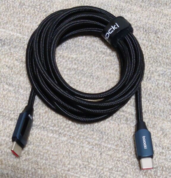 toocki USB-C to USB-C ケーブル 100W 2m