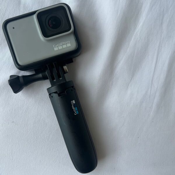 GoPro 7 White アクションカメラ 三脚 動画
