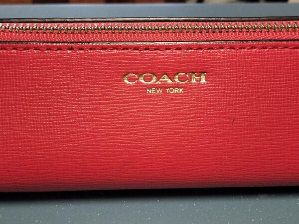 COACH ペンケース オレンジ色 貴重なお色です