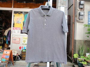 日本製　パパス　袖に刺繍やパッチの付いたグレー色のデザインポロシャツ　サイズM/48