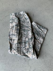 米軍 放出品 実物 美品 ABU U.S AIR FORCE Digital Tiger camo パンツ サイズ 34R 2