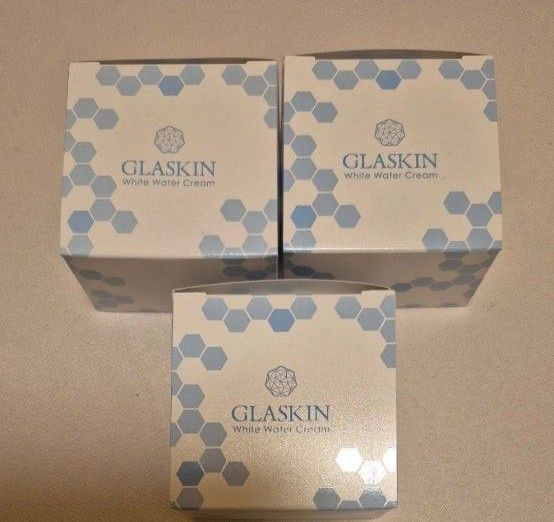 ②たった7秒のエイジングケア グラスキン GLASKIN オールインワンクリーム 3個セット シミ発生の原因にアプローチ