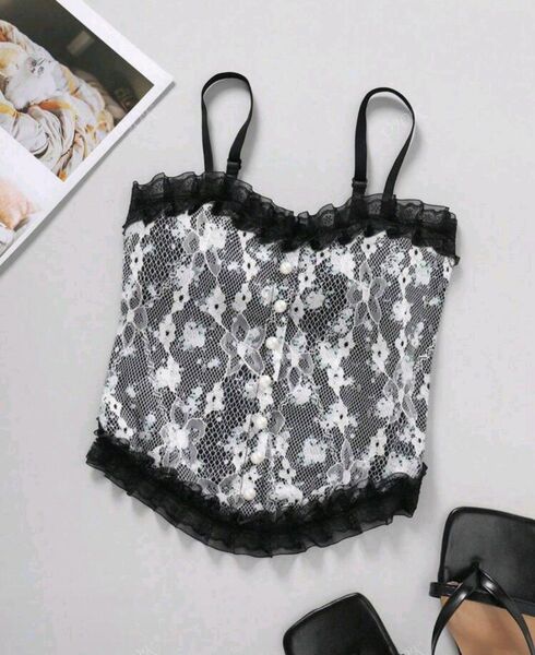 未使用 キャミソール ビスチェ 花柄 総レース 小花柄 レース パール ブラック 黒 SHEIN フリルトリル