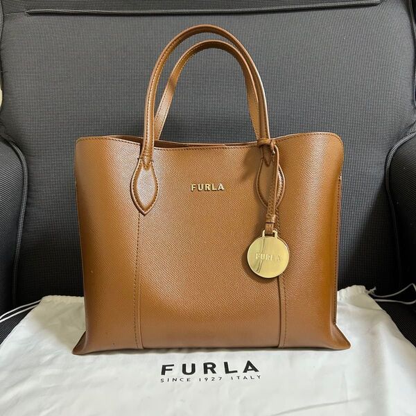 FURLA フルラ ヴィットリアL ブラウン レザー トートバッグ A4◎ 本革