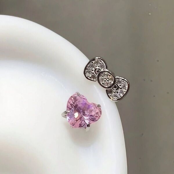 ハート リボン ボディピアス 軟骨ピアス ヘリックス
