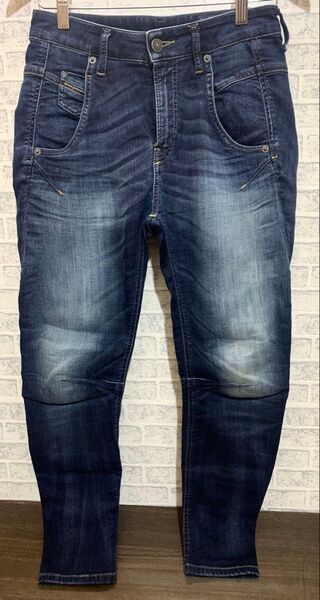 DIESEL FAYZA デニムパンツ W23