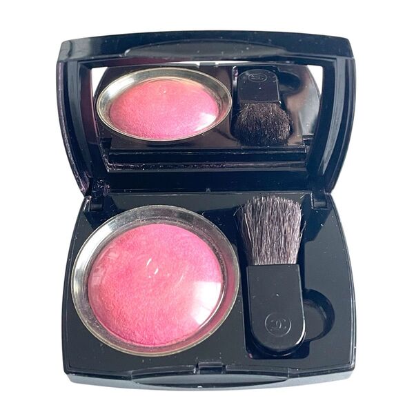 CHANEL チーク FUCHSIA シャネル パウダーブラッシュ ピンク JOUES CONTRASTE チークカラー デパコス