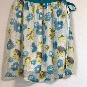 美品 フランフラン ラップスカート ショートエプロン 花柄 フラワー