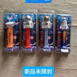 PEZ 宇宙シリーズ PEZディスペンサー 4個 新品未開封 ペッツ