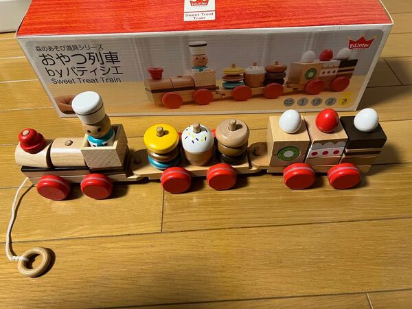 【美品】おやつ列車byパティシエ Edinter 木製おもちゃ
