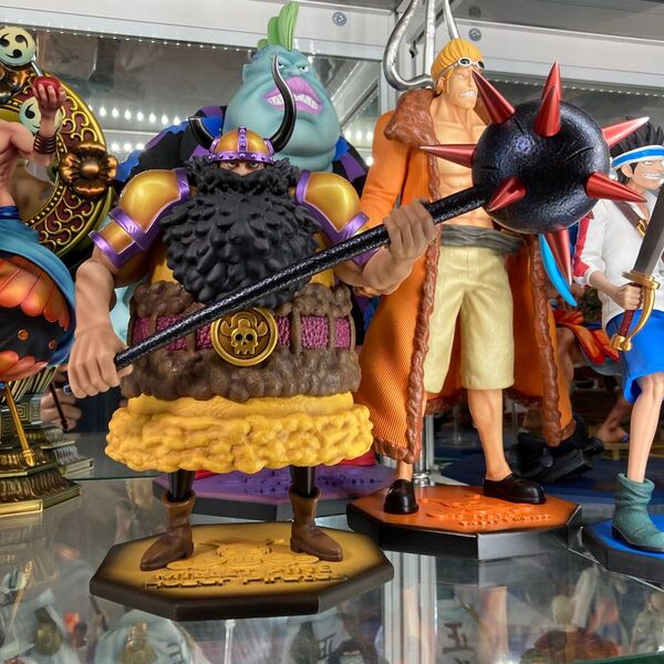 ワンピース フィギュア ロジャー海賊団 船員 ミル・バイン 海外メーカー スタンドスタジオ stand studio pop