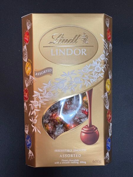 リンツ リンドール LINDOR アソート 600g