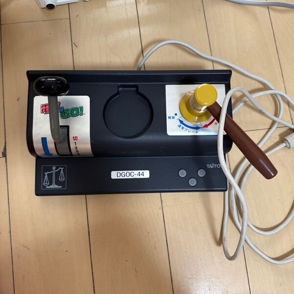 @中古 TAiTO 電車でGO! コントローラー DGOC-44 (ジャンク品 )(詳細は不明です)*(動作未確認)