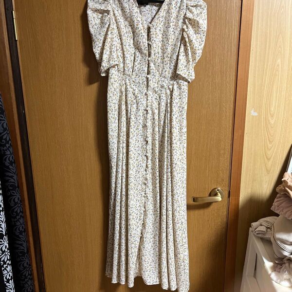 アプレジュール花柄ワンピース ロング 花柄 半袖 小花柄 ロング丈