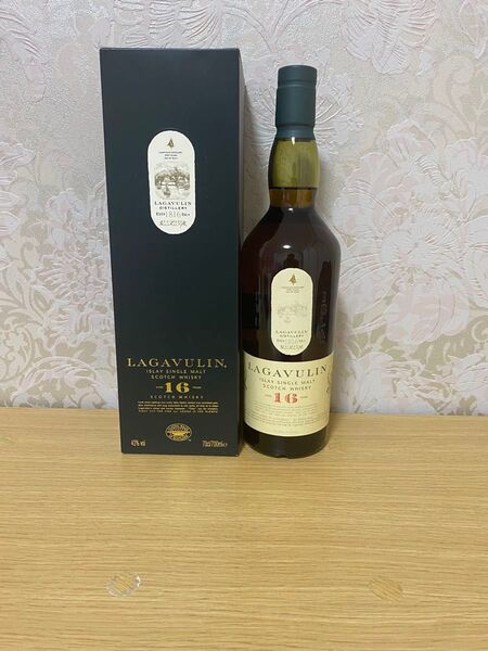 ラガヴーリン 16年【正規代理店/箱付き】700ml (Alc 43度) 1本