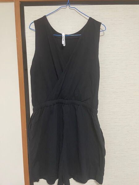 黒いラップスタイルオールインワン XL