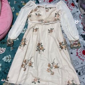 ホワイト|花柄ワンピース|ガーリー|ドレス|パーティドレス|レトロ 【着用2回 美品】