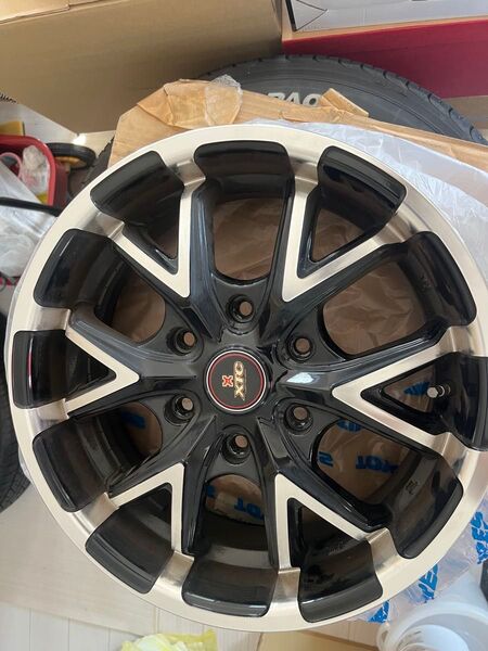 美品屋内保管ハイエース200系17インチ アルミホイール17×6.5J+35深リム
