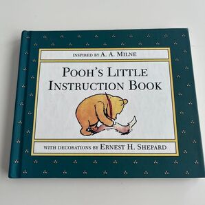 POOH'S LITTLE INSTRUCTION BOOK