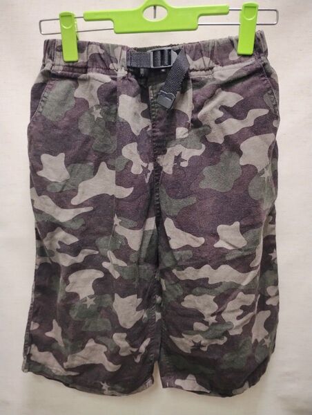 ほぼ新品 グローバル ワーク GLOBAL WORK 子供服 男&女の子 麻53%綿47%素材カモフラージュショートパンツ 160