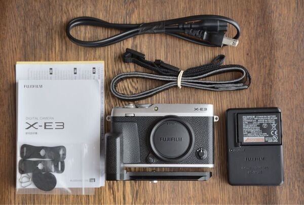 富士フイルム X-E3 メタルグリップ付き