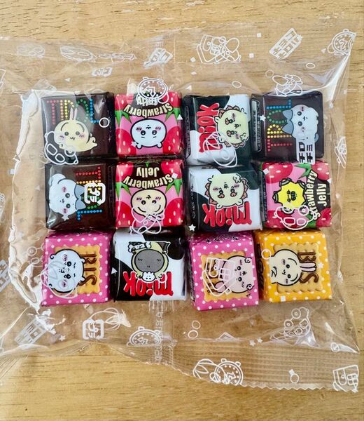 ちいかわ ちろるちょこ缶の チロルチョコのみ12個入り【袋未開封】