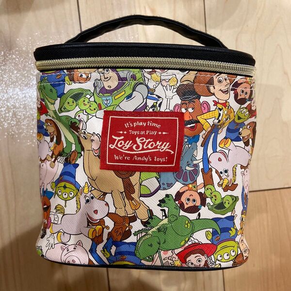 トイストーリー バニティポーチ 総柄 マルチカラー