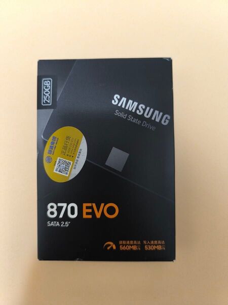 Samsung 870 EVO 250GB SATA 2.5" SSD 未開封