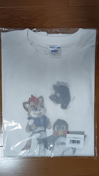 フレップ×つば九郎 Tシャツ 北海道日本ハムファイターズ×ヤクルトスワローズ コラボ 非売品 新品未開封L 日ハム交流戦 つばみ