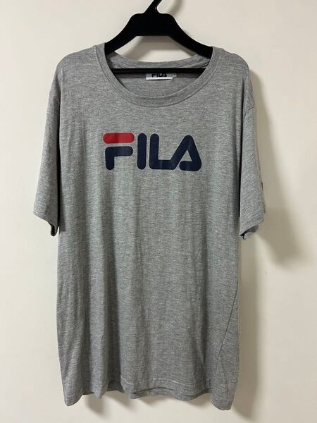 FILA グレー Tシャツ L 袖ロゴ刺繍 シンプル定番半袖T M 灰 フィラ ロゴTシャツ Lサイズ シンプル