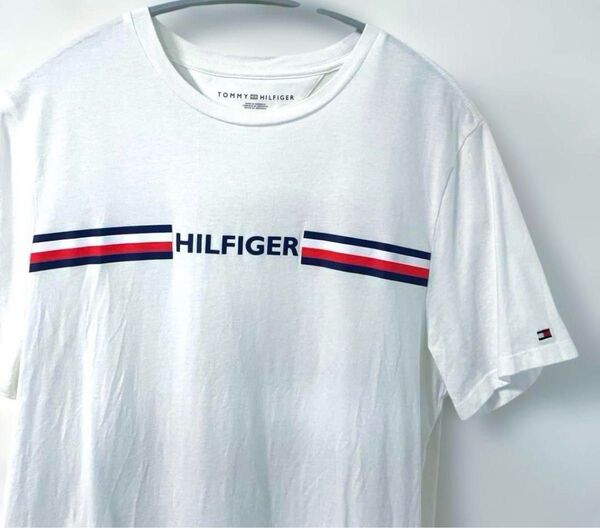 トミーヒルフィガー TOMMY HILFIGER Tシャツ 海外 S(JP Mサイズ相当)ホワイト