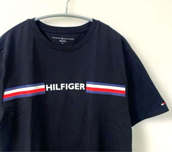 トミーヒルフィガー TOMMY HILFIGER ブラック Tシャツ 海外M(JP Lサイズ相当)