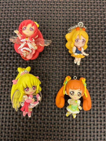 プリキュア キーホルダー フィギュア