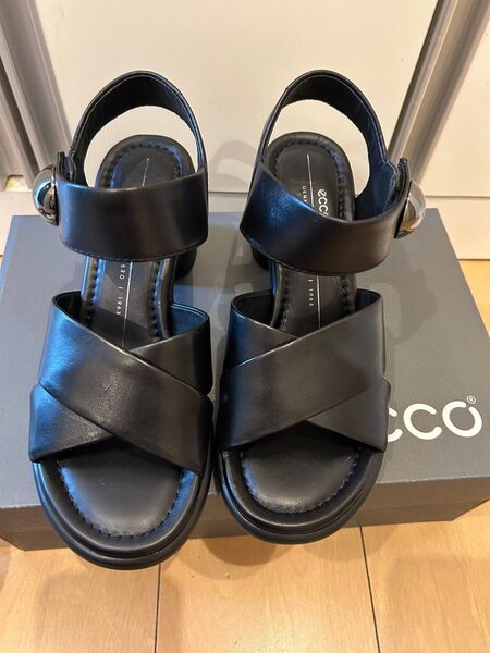 ECCO Sculpted Lx 55 レザーヒールサンダル