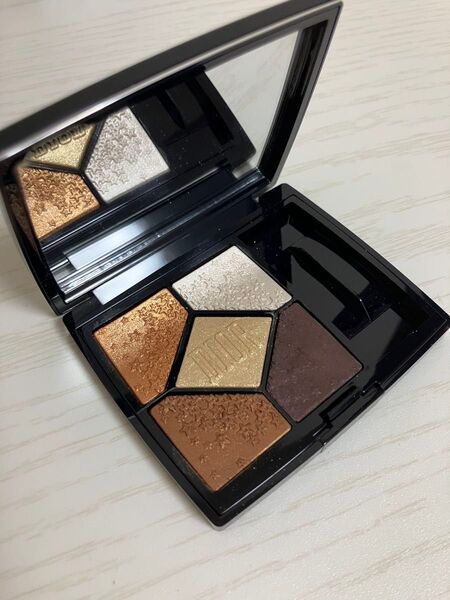 Dior サンク クルール 617 ラッキースター