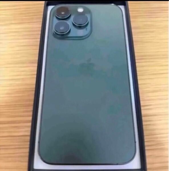 【中古】 iPhone 13 Pro アルパイングリーン・128GB ・ SIMフリー.