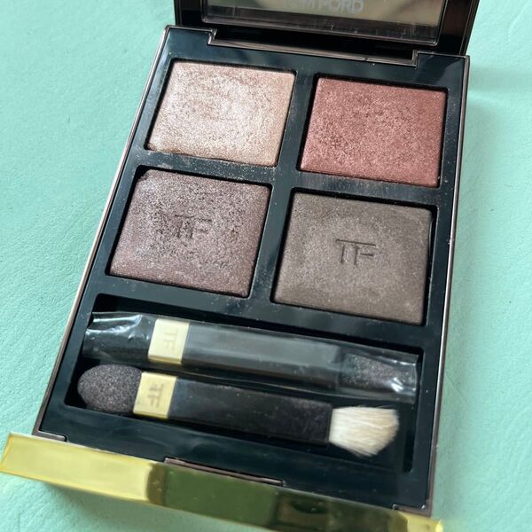 トムフォード TOM FORD アイ カラー クォード 03A ボディヒート