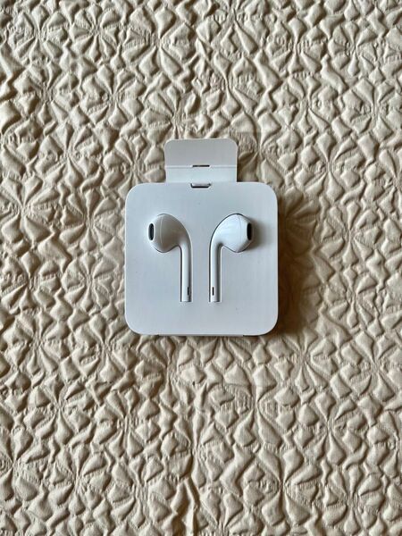 有線イヤホン Apple iPhone付属イヤホン ライトニング